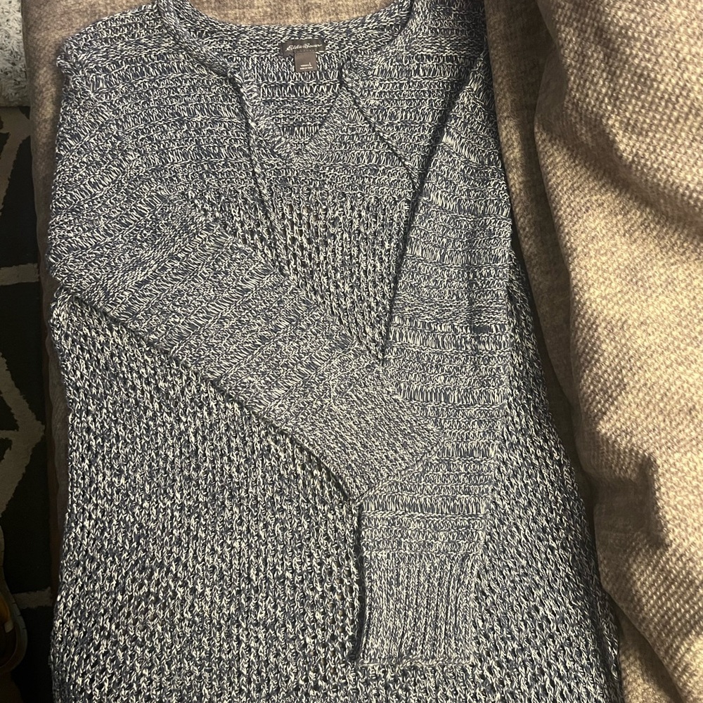 Eddie Bauer Navy and White Knit Sweater
